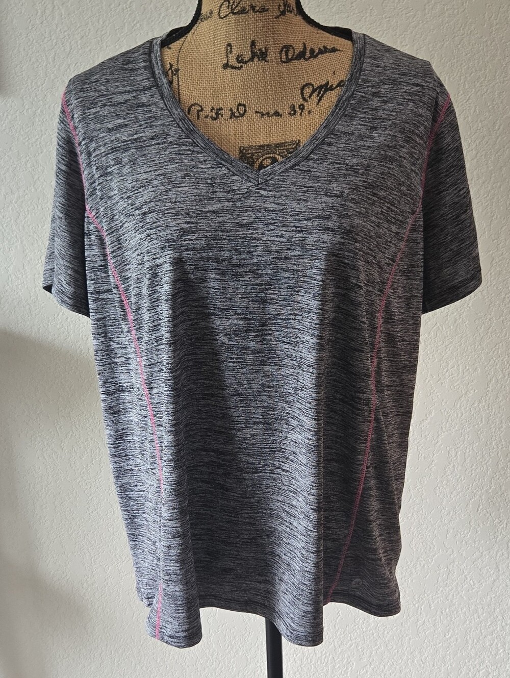 RBX Women's Heather Gray V-Neck Active Top with Pink Accents